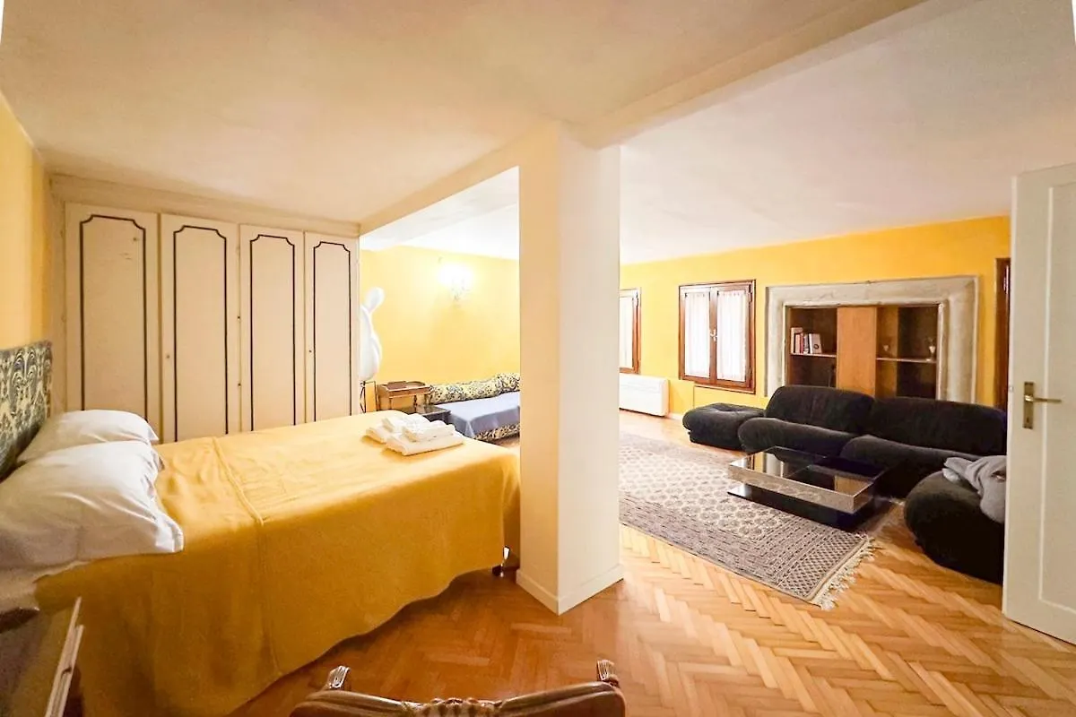 Apartment Appartamento Nel Centro Di Venezia